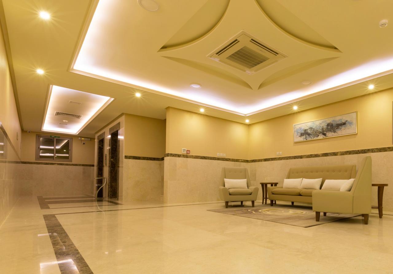 Ayam Lilian Aparthotel 버레이다 외부 사진